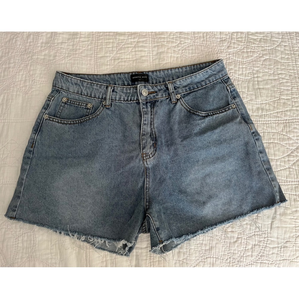 White Fox Womens Light Blue Denim High Waisted Raw Hem Jean Shorts Size XL